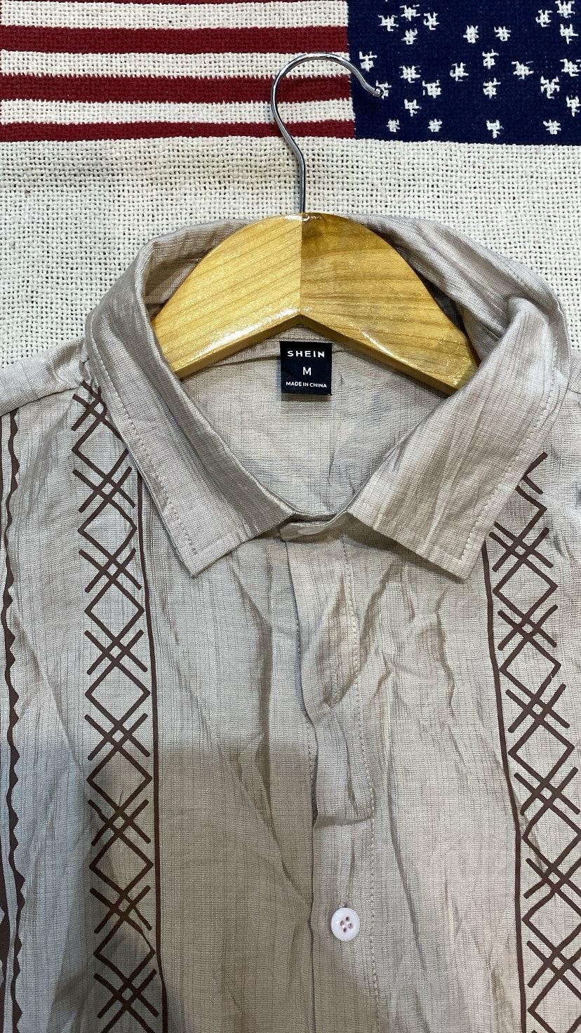 Shein Men's Manfinity RSRT Geo Print Button Up Shirt MR2 Apricot Medium