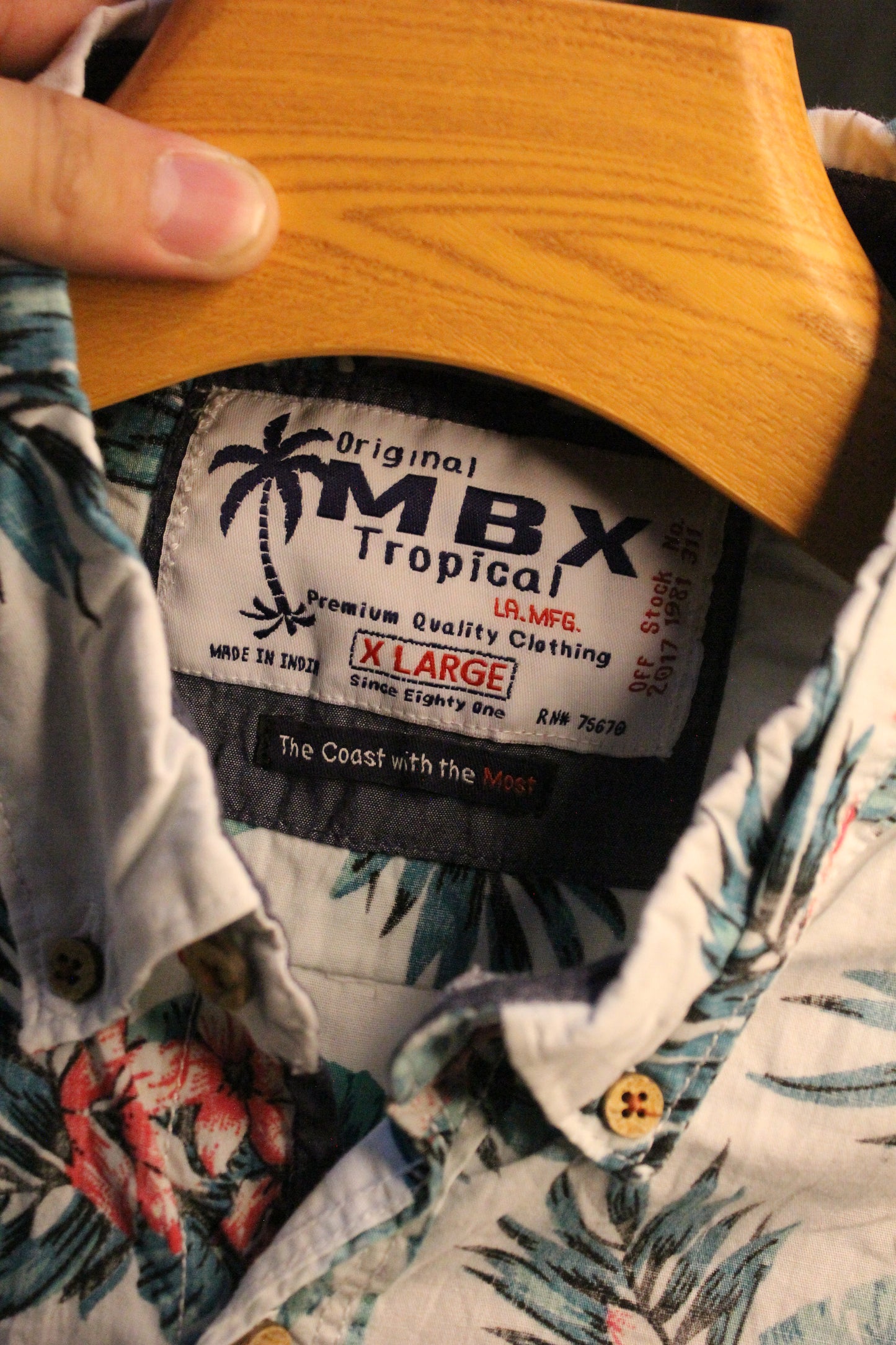 MBX Hawaiian Shirt Size XXL Men’s Tropical Floral Shirt