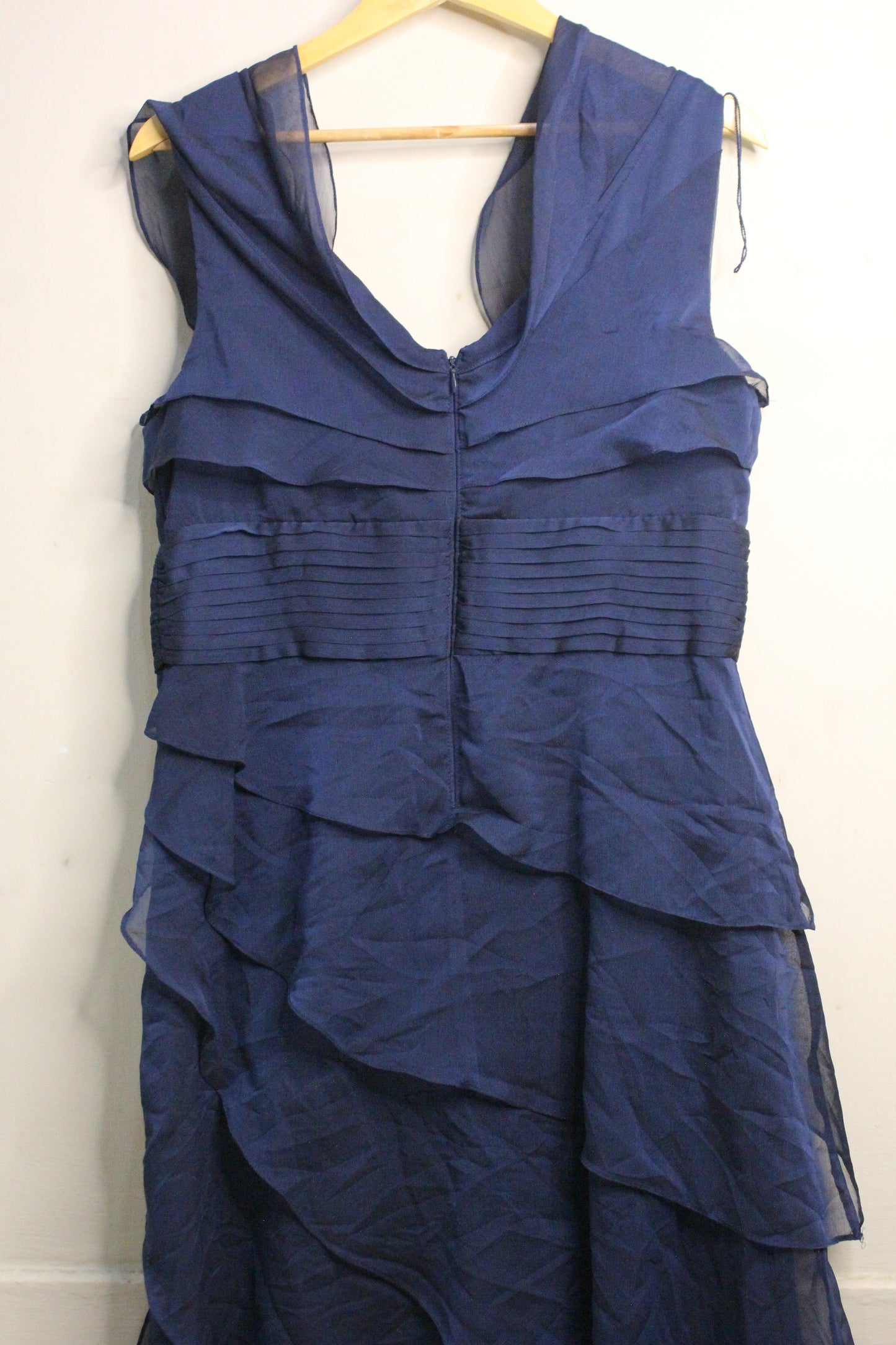 Adrianna Papell tiered chiffon cocktail dress