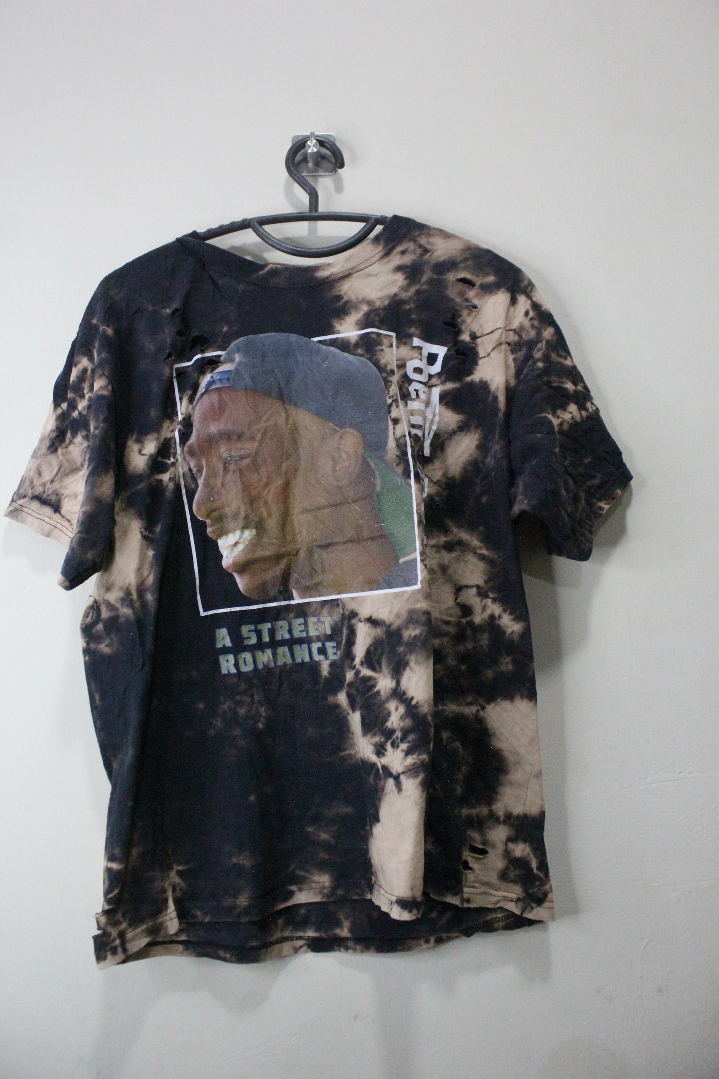 TUPAC Chemistry Poetic Justice Shirt Mens Orange Black Tie Dye Size Small New