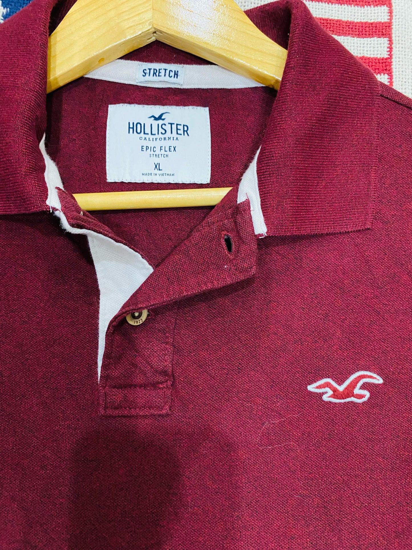 HOLLISTER POLO SHIRT