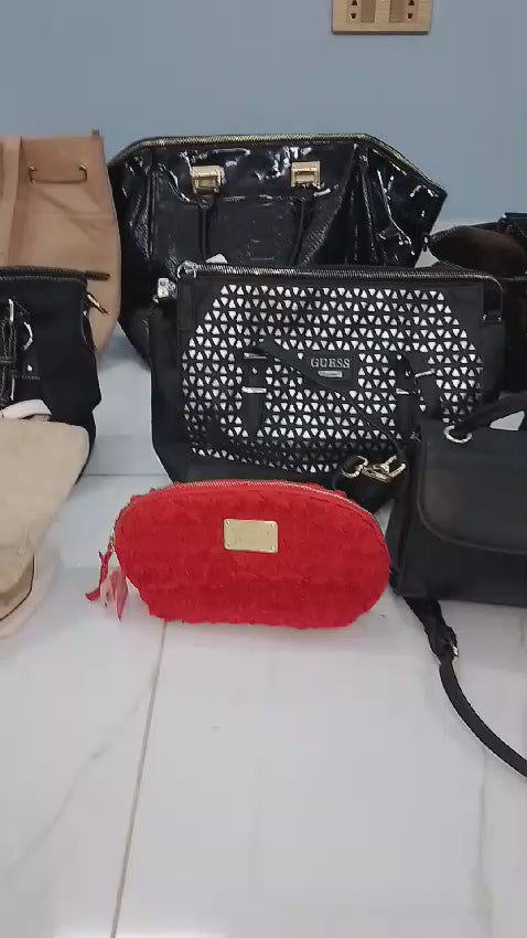 ♻️ Prada,Coach,Guess, Victoria secret,Juicy Couture, Mocha, Signature,C.B.C.H, Bebe, etc. Y2K Bags  ♻️ 10pcs