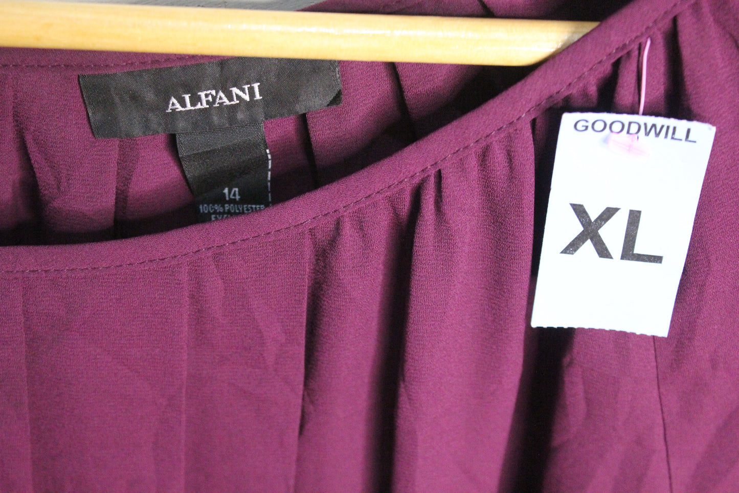 Alfani Blouse Size 10 Burgundy Bedazzled Cuffs Round Neck Top Party Festive